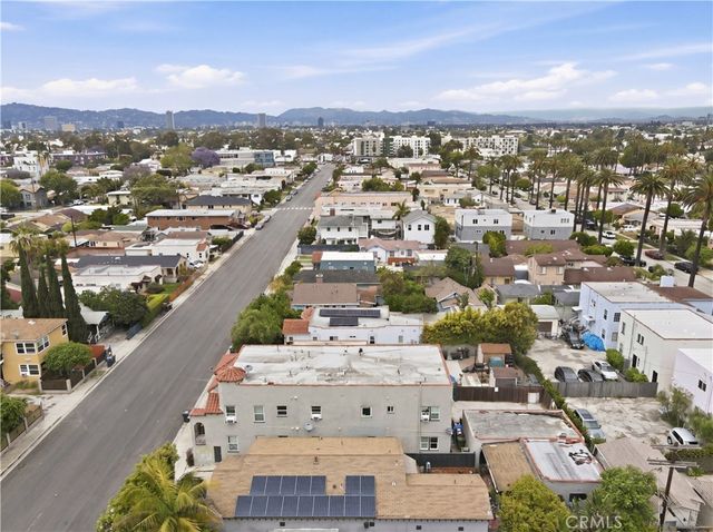 2744 S Redondo Boulevard, Los Angeles, CA 90016