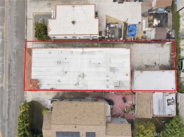 2744 S Redondo Boulevard, Los Angeles, CA 90016