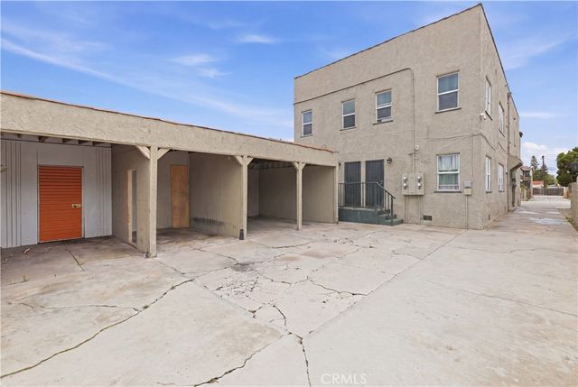 2744 S Redondo Boulevard, Los Angeles, CA 90016