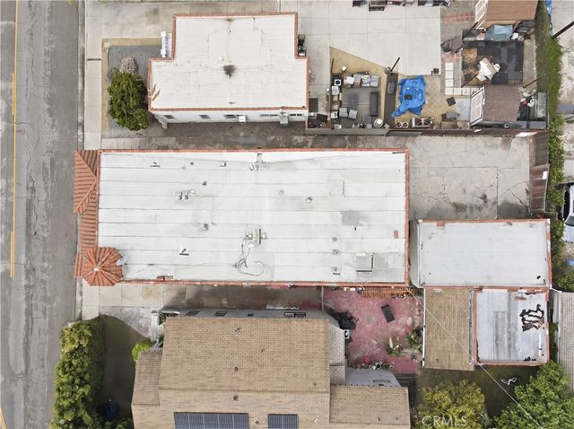 2744 S Redondo Boulevard, Los Angeles, CA 90016