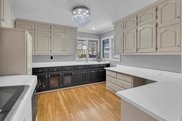 1308 NE Sunny Creek Lane, Blue Springs, MO 64014