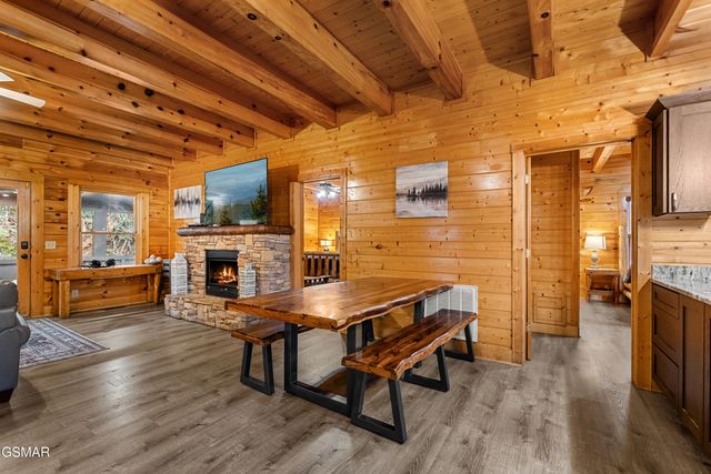 315 Caney Creek Road, Pigeon Forge, TN 37863