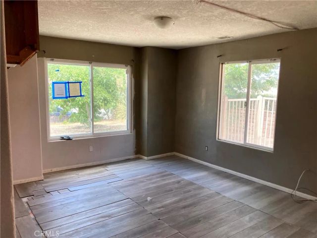 26501 Mainsail Lane, Helendale, CA 92342