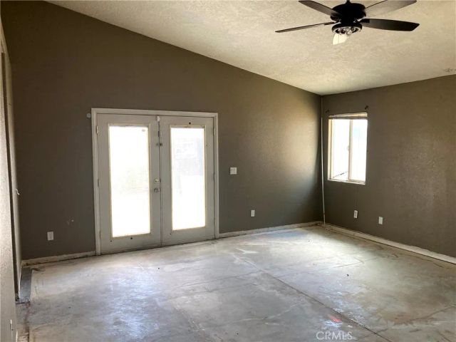 26501 Mainsail Lane, Helendale, CA 92342