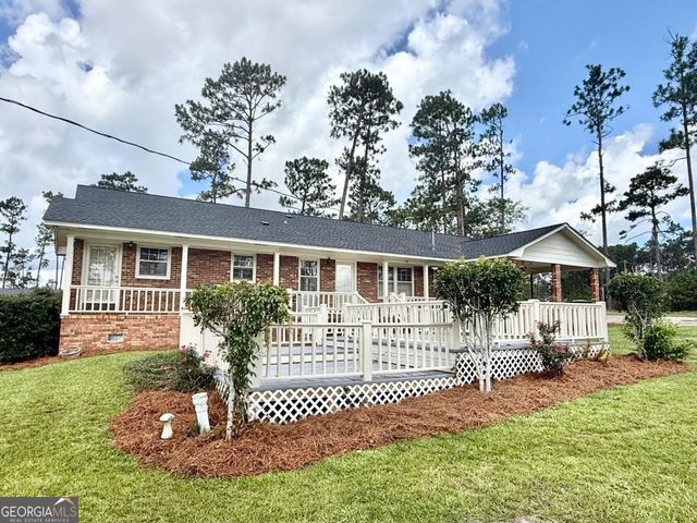 302 Touchton Drive, Douglas, GA 31533
