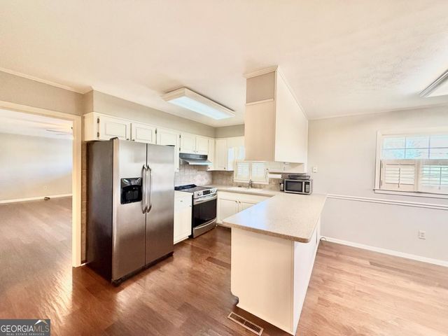 302 Touchton Drive, Douglas, GA 31533