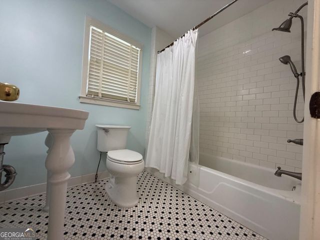 302 Touchton Drive, Douglas, GA 31533