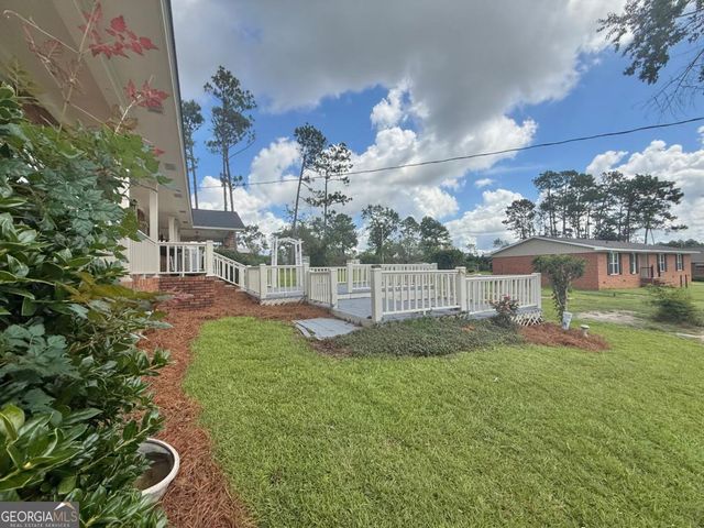 302 Touchton Drive, Douglas, GA 31533