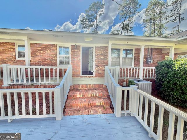 302 Touchton Drive, Douglas, GA 31533