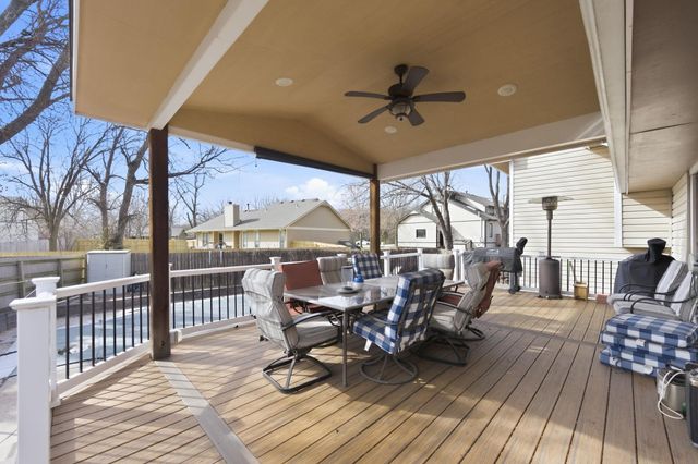 519 S Partridge Ln, Derby, KS 67037