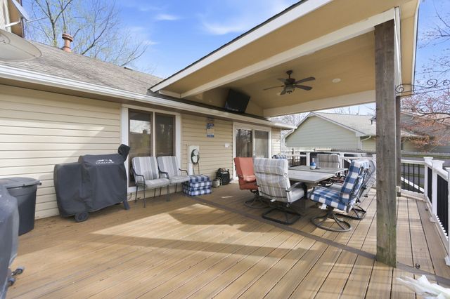 519 S Partridge Ln, Derby, KS 67037