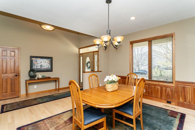 3130 Cassidy Drive NE, Rochester, MN 55906