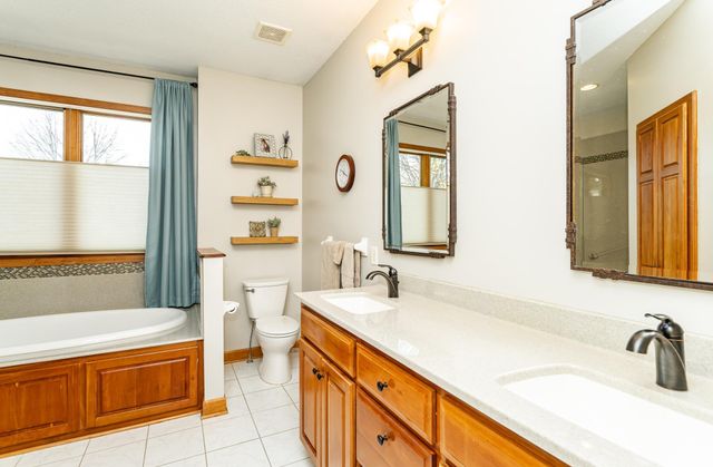 3130 Cassidy Drive NE, Rochester, MN 55906