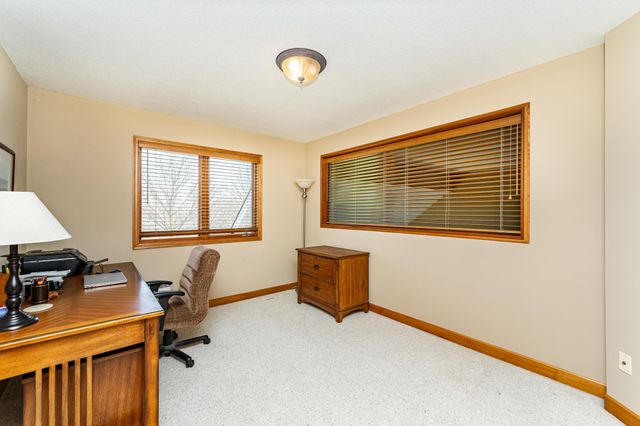 3130 Cassidy Drive NE, Rochester, MN 55906