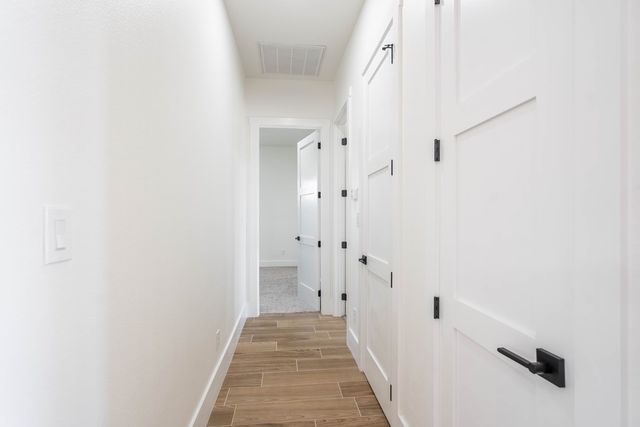 5617 E County Rd 94, Midland, TX 79706