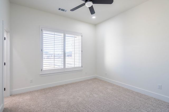 5617 E County Rd 94, Midland, TX 79706