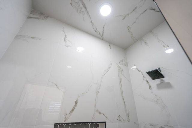 5617 E County Rd 94, Midland, TX 79706