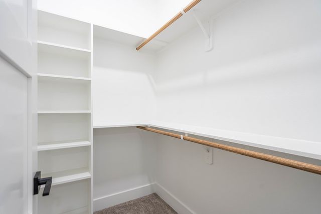 5617 E County Rd 94, Midland, TX 79706