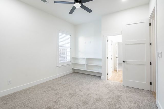 5617 E County Rd 94, Midland, TX 79706