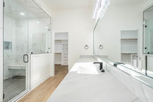 5617 E County Rd 94, Midland, TX 79706