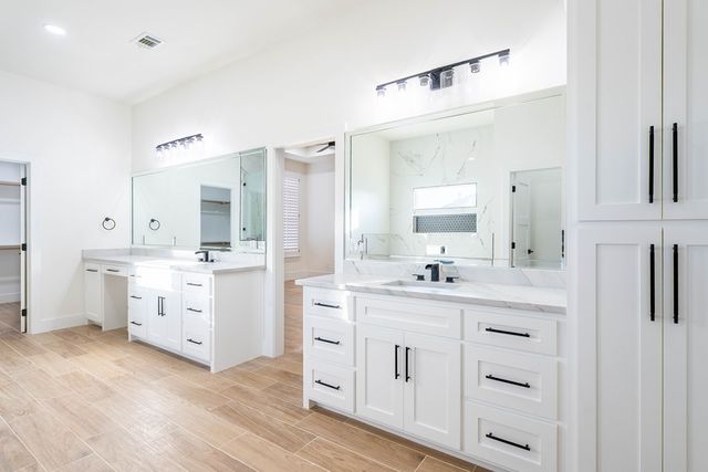 5617 E County Rd 94, Midland, TX 79706