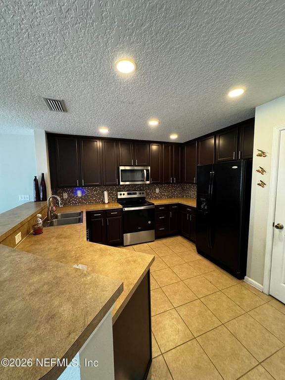 1052 BLACK CHERRY Drive N, St. Johns, FL 32259