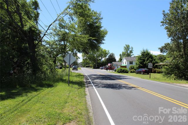 617 US 221 Highway, Rutherfordton, NC 28139