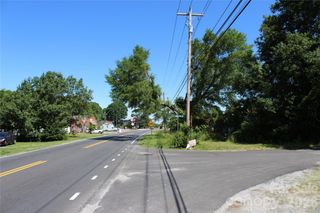 617 US 221 Highway, Rutherfordton, NC 28139