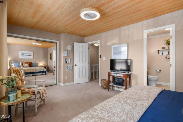 104 Lakewater Drive, Cary, NC 27511