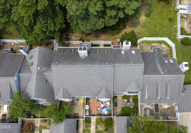 104 Lakewater Drive, Cary, NC 27511