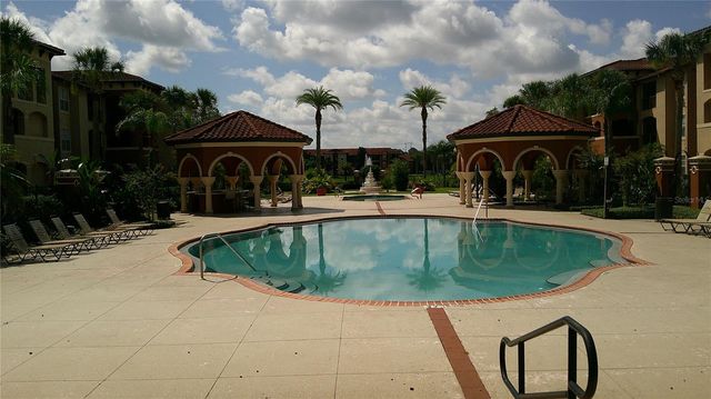 5548 METROWEST BOULEVARD 306, Orlando, FL 32811