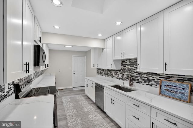 3889 TUSICO PL, Fairfax, VA 22030