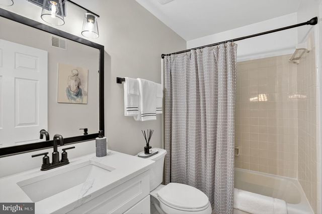 3889 TUSICO PL, Fairfax, VA 22030