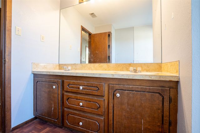 425 Private Road 816, Stephenville, TX 76401