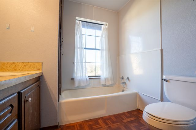 425 Private Road 816, Stephenville, TX 76401