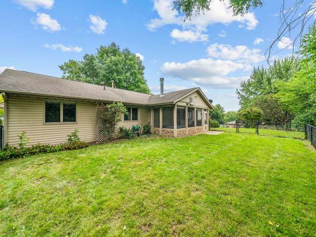 5405 Friendswood, Rockford, IL 61114