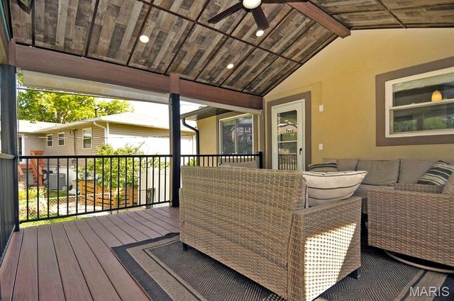 4921 Brockwood Drive, St Louis, MO 63128