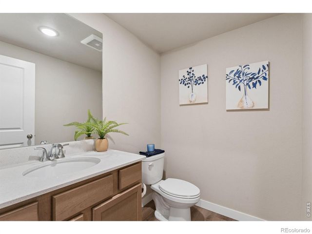 330 High Point Drive B105, Longmont, CO 80504