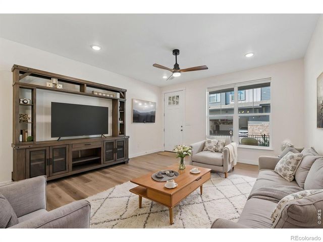 330 High Point Drive B105, Longmont, CO 80504
