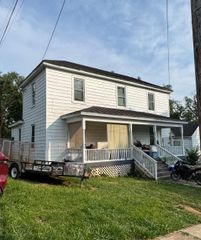2402 Fairview Avenue, Lynchburg, VA 24501
