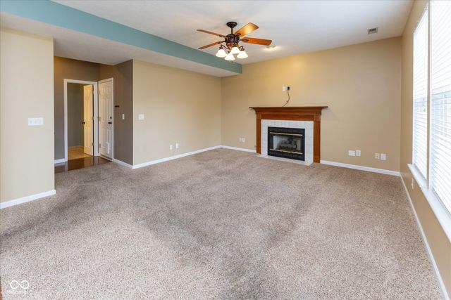 1127 Statesman Drive, Brownsburg, IN 46112