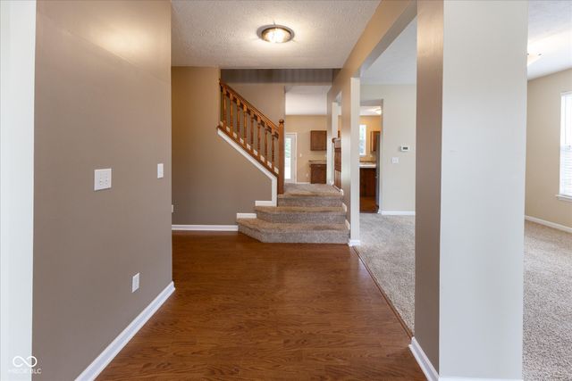 1127 Statesman Drive, Brownsburg, IN 46112