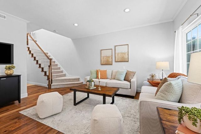 141 Orchard Oak Circle, Campbell, CA 95008