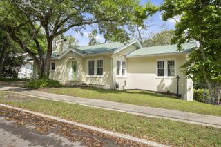 1601 N 5th Ave., Laurel, MS 39440