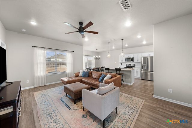 1121 Spring Terrace Loop, Temple, TX 76502