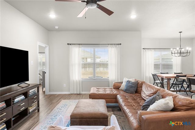 1121 Spring Terrace Loop, Temple, TX 76502