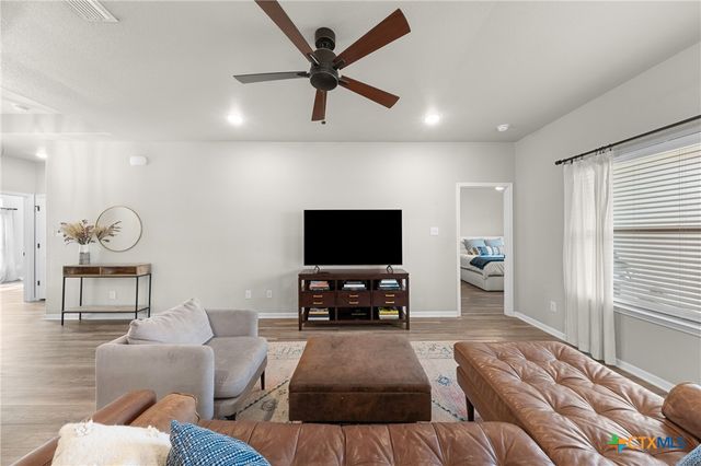 1121 Spring Terrace Loop, Temple, TX 76502