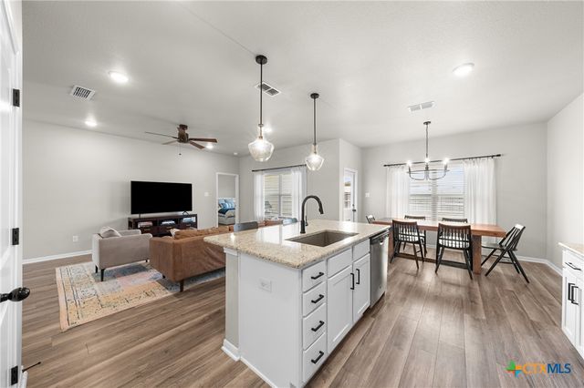 1121 Spring Terrace Loop, Temple, TX 76502