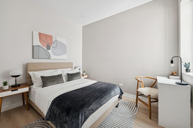 1355 N Western Avenue 2A, Chicago, IL 60622