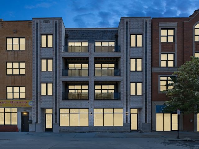 1355 N Western Avenue 2A, Chicago, IL 60622